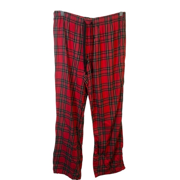 Victoria’s Secret Red Plaid Pajama Set Size Medium NWT - Picture 8 of 10